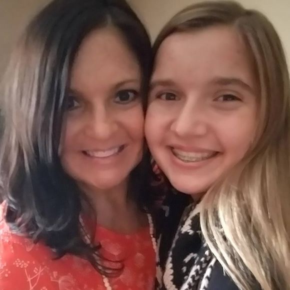 Meet your Posher, Shelley - Picture 1 of 1